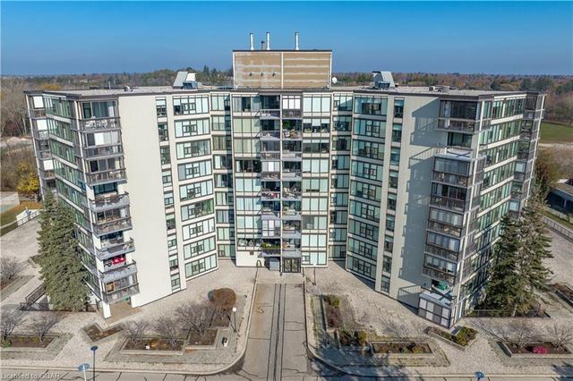 606 - 23 Woodlawn Road E, House attached with 2 bedrooms, 1 bathrooms and 1 parking in Guelph ON | Image 42