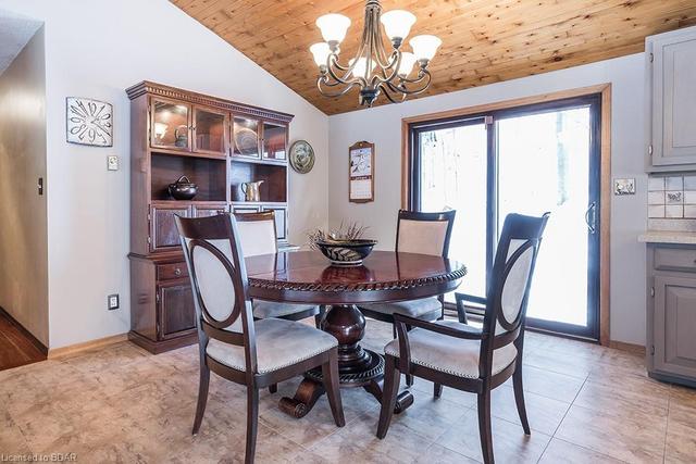 1291 Mount St Louis Road E, House detached with 3 bedrooms, 2 bathrooms and 6 parking in Oro Medonte ON | Image 8