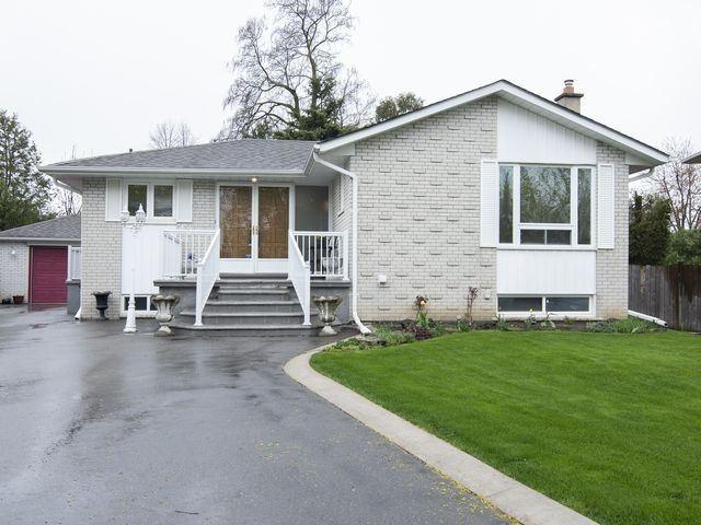 47 Campbell Dr, House detached with 3 bedrooms, 2 bathrooms and 7 parking in Brampton ON | Image 12