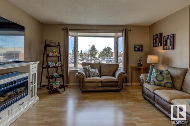 27 Corinthia Dr, House detached with 5 bedrooms, 1 bathrooms and 6 parking in Leduc AB | Image 9