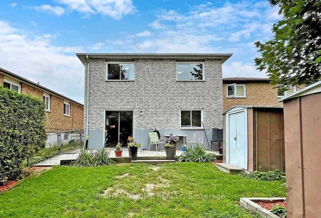 main - 93 Maplegrove Ave, House detached with 3 bedrooms, 1 bathrooms and 2 parking in Bradford West Gwillimbury ON | Image 18