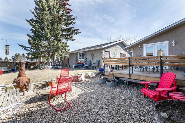 219 Barrett Drive, House detached with 4 bedrooms, 2 bathrooms and 2 parking in Red Deer AB | Image 30