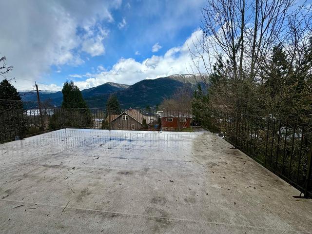 906 Innes Street, House detached with 5 bedrooms, 3 bathrooms and null parking in Nelson BC | Image 16