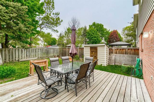 3086 Kilbride Cres, House detached with 3 bedrooms, 2 bathrooms and 3 parking in Mississauga ON | Image 26