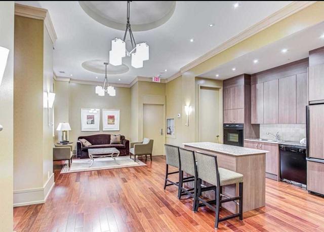402 - 48 St Clair Ave W, Condo with 1 bedrooms, 2 bathrooms and 1 parking in Toronto ON | Image 8
