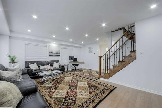 800 Audley Ave N, House semidetached with 3 bedrooms, 3 bathrooms and 2 parking in Ajax ON | Image 8