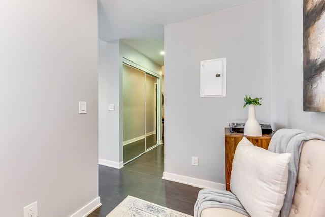 1801 - 170 Sumach St, Condo with 1 bedrooms, 1 bathrooms and 1 parking in Toronto ON | Image 9