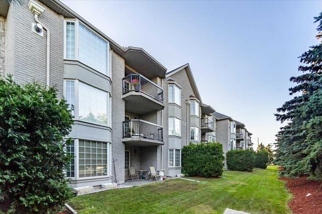 208 - 990 Golf Links Rd, Condo with 2 bedrooms, 2 bathrooms and 1 parking in Hamilton ON | Image 12