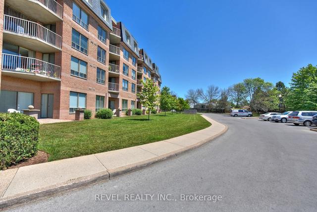 226 - 8111 Forest Glen Dr, Condo with 2 bedrooms, 2 bathrooms and 1 parking in Niagara Falls ON | Image 11