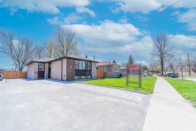 7 Aspendale Dr, House detached with 3 bedrooms, 4 bathrooms and 7 parking in Toronto ON | Image 23