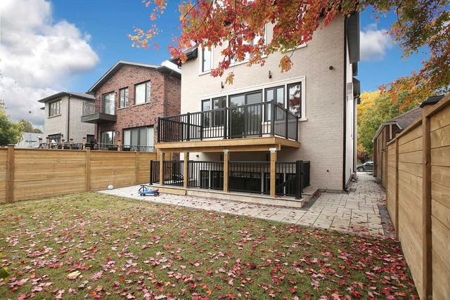 65 Glenshaw Cres, House detached with 4 bedrooms, 5 bathrooms and 2 parking in Toronto ON | Image 19