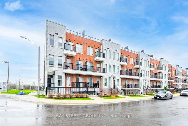6 - 39 John Perkins Bull Dr W, Townhouse with 3 bedrooms, 2 bathrooms and 1 parking in Toronto ON | Image 1