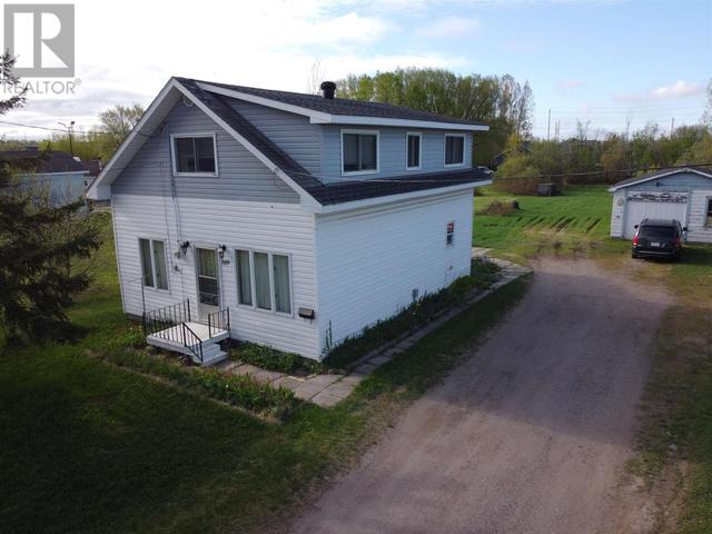 169 Churchill Ave, House detached with 2 bedrooms, 1 bathrooms and null parking in Sault Ste. Marie ON | Card Image