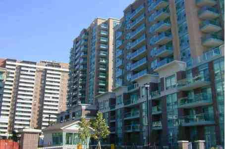 701 - 11 Michael Power Pl, Condo with 1 bedrooms, 1 bathrooms and 1 parking in Toronto ON | Image 1