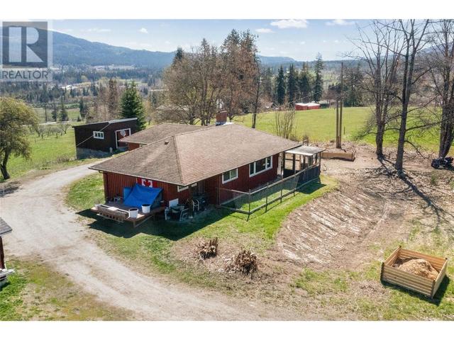 3521 20 Avenue Ne, House detached with 3 bedrooms, 1 bathrooms and 1 parking in Salmon Arm BC | Image 14