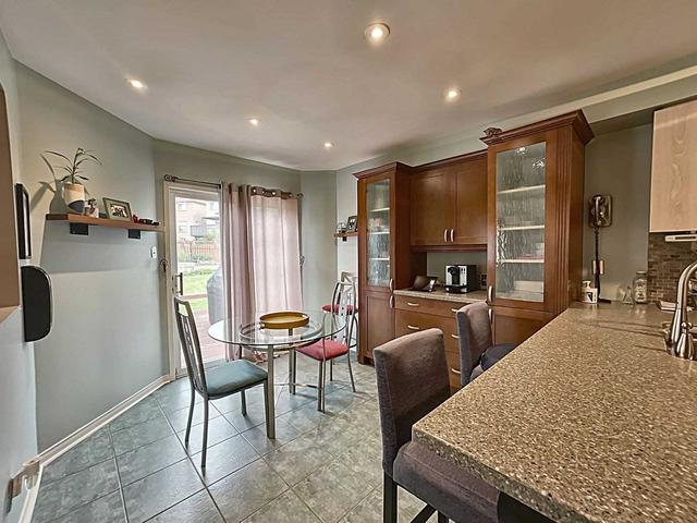 5251 Marblewood Dr, House detached with 3 bedrooms, 3 bathrooms and 3 parking in Mississauga ON | Image 25