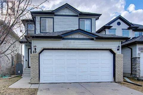 69 Saddlehorn Crescent, House detached with 4 bedrooms, 2 bathrooms and 4 parking in Calgary AB | Card Image