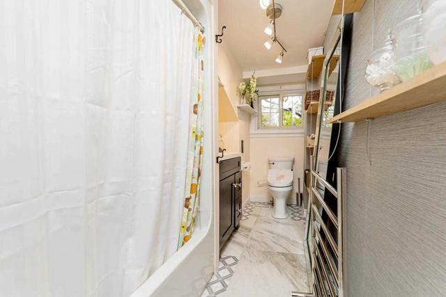 61 Essex St, House semidetached with 2 bedrooms, 1 bathrooms and 1 parking in Guelph ON | Image 8