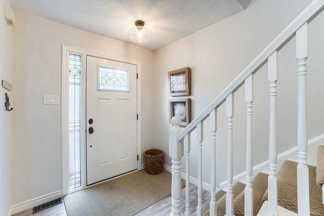 5160 Bunton Cres, House detached with 3 bedrooms, 2 bathrooms and 3 parking in Burlington ON | Image 34