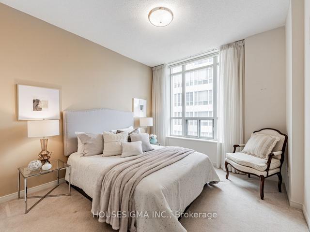 309 - 485 Rosewell Ave, Condo with 2 bedrooms, 2 bathrooms and 1 parking in Toronto ON | Image 2