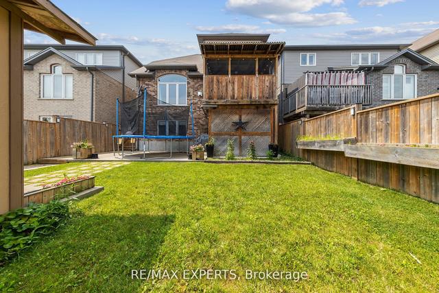 690 Frontenac Cres, House detached with 3 bedrooms, 4 bathrooms and 4 parking in Woodstock ON | Image 28