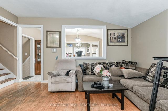 8 Birchwood Circ, House detached with 5 bedrooms, 1 bathrooms and 4 parking in St. Catharines ON | Image 32