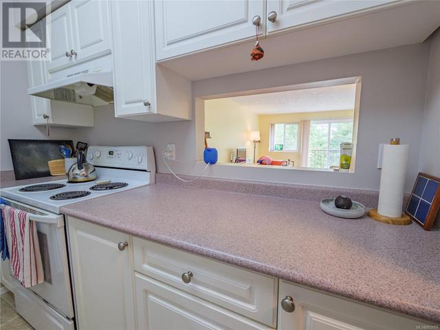 306 - 250 Hemlock St, Condo with 2 bedrooms, 1 bathrooms and 1 parking in Ucluelet BC | Image 5