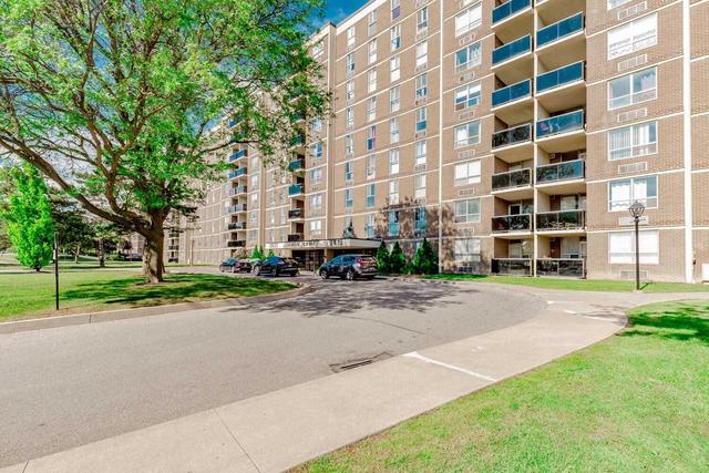 104 - 2825 Islington Ave, Condo with 2 bedrooms, 2 bathrooms and 1 parking in Toronto ON | Image 12