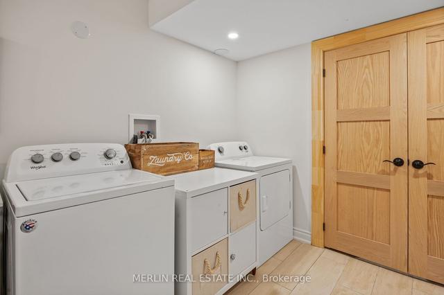 50 Twenty Second St, House detached with 3 bedrooms, 2 bathrooms and 2 parking in Toronto ON | Image 27