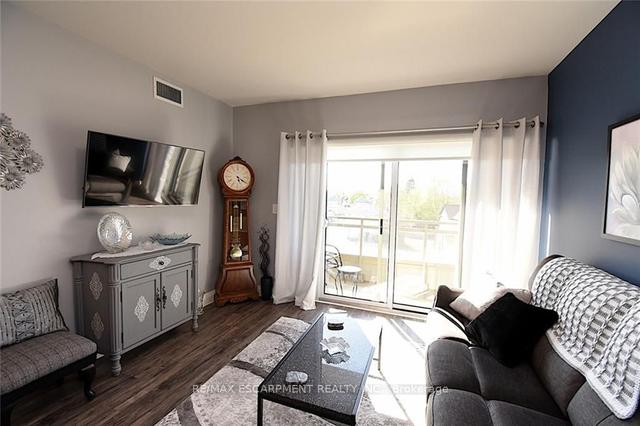 309 - 5698 Main St, Condo with 1 bedrooms, 1 bathrooms and 1 parking in Niagara Falls ON | Image 2