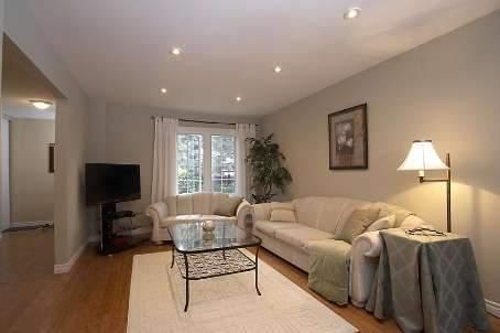 87 - 2766 Folkway Dr, Townhouse with 3 bedrooms, 3 bathrooms and 3 parking in Mississauga ON | Image 4