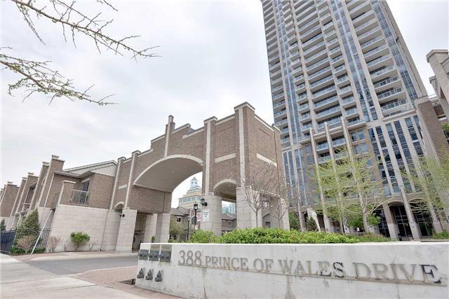 1604 - 388 Prince Of Wales Dr, Condo with 2 bedrooms, 2 bathrooms and 1 parking in Mississauga ON | Image 2