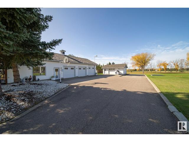 2160 - 50302 Rge Rd 244 A, House detached with 5 bedrooms, 5 bathrooms and null parking in Leduc County AB | Image 50