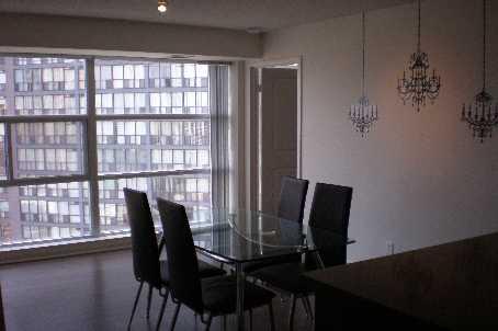 lph1705 - 11 St Joseph St, Condo with 2 bedrooms, 2 bathrooms and 2 parking in Toronto ON | Image 7