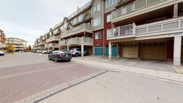 03 - 587 Dundas St W, House attached with 2 bedrooms, 2 bathrooms and 1 parking in Mississauga ON | Image 13