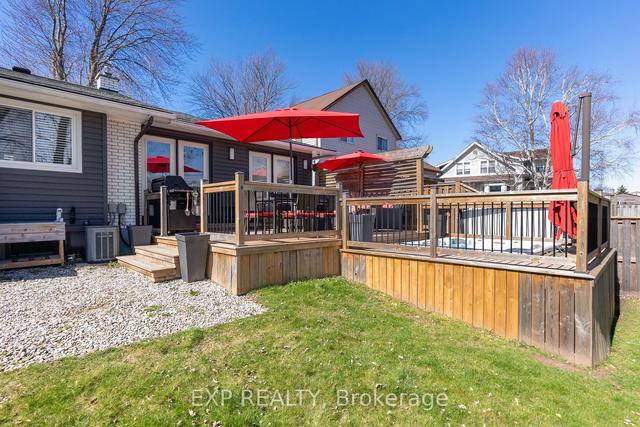 2758 Portage Rd, House detached with 4 bedrooms, 3 bathrooms and 15 parking in Niagara Falls ON | Image 32