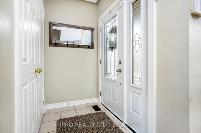 25 Archibald St, House detached with 3 bedrooms, 4 bathrooms and 5 parking in Brampton ON | Image 23