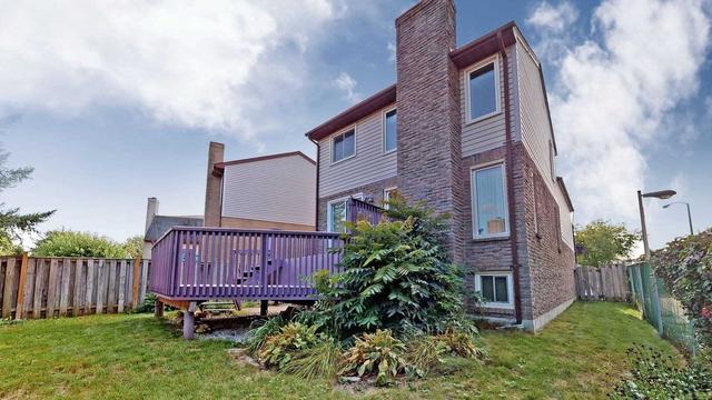 71 Sandyhook Sq, House detached with 3 bedrooms, 3 bathrooms and 4 parking in Toronto ON | Image 17