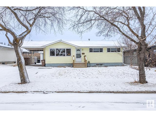 35 Spruce Cr, House detached with 4 bedrooms, 2 bathrooms and 4 parking in St. Albert AB | Image 53