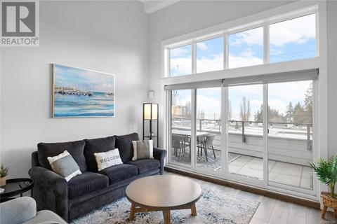 304 - 113 Hirst Ave E, Condo with 2 bedrooms, 2 bathrooms and 1 parking in Parksville BC | Card Image