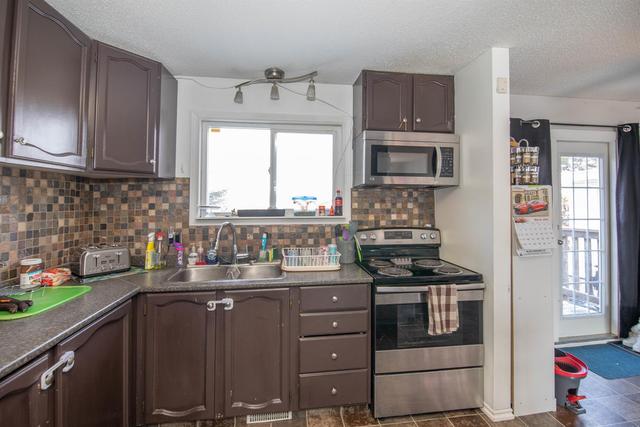 192 Cosgrove Crescent, House detached with 4 bedrooms, 2 bathrooms and 4 parking in Red Deer AB | Image 3