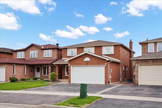 61 Jackman Cres, House detached with 4 bedrooms, 3 bathrooms and 4 parking in Vaughan ON | Image 12