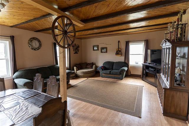 9911 Highway 60 Highway, House detached with 5 bedrooms, 2 bathrooms and 10 parking in North Algona Wilberforce ON | Image 30