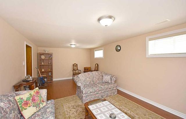 3041 Franze Dr, House detached with 3 bedrooms, 2 bathrooms and 6 parking in Mississauga ON | Image 16