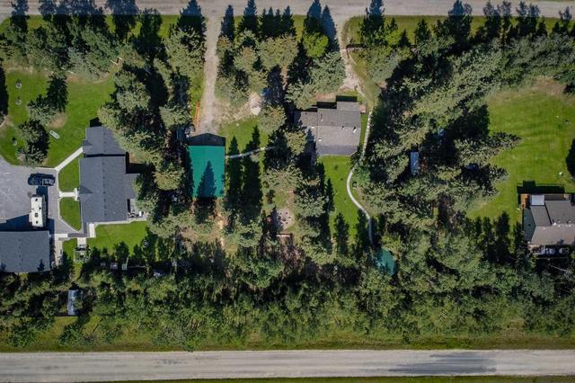 209 Eagle Ridge Avenue, House detached with 3 bedrooms, 2 bathrooms and null parking in Clearwater County AB | Image 39