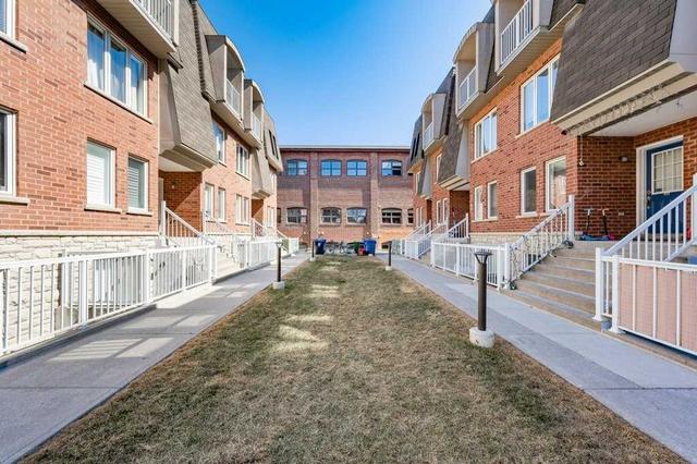 36 - 35 Foundry Ave, Townhouse with 3 bedrooms, 2 bathrooms and 2 parking in Toronto ON | Image 24