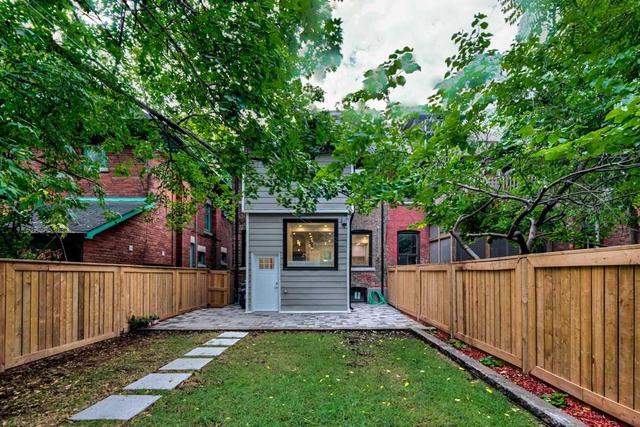 85 Oakwood Ave, House semidetached with 4 bedrooms, 5 bathrooms and 1 parking in Toronto ON | Image 35