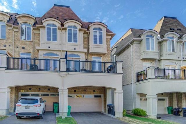 126 Preston Meadow Ave, House attached with 4 bedrooms, 5 bathrooms and 3 parking in Mississauga ON | Image 19