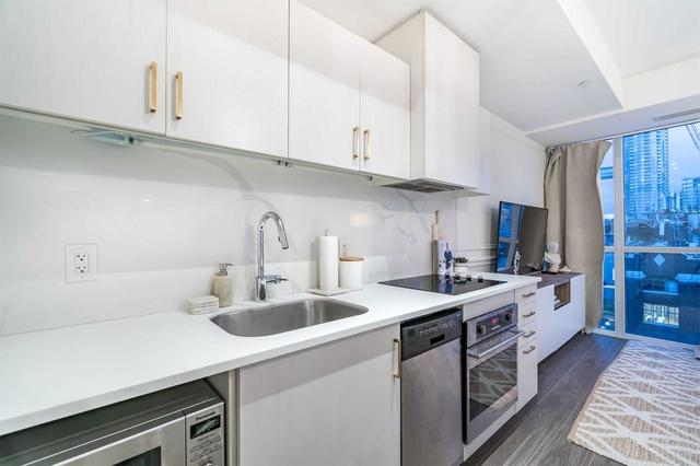 710 - 508 Wellington St W, Condo with 1 bedrooms, 1 bathrooms and 0 parking in Toronto ON | Image 13