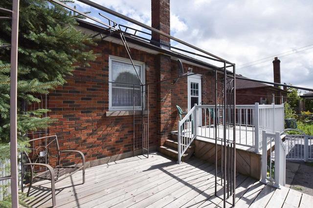 192 Chadburn St, House detached with 3 bedrooms, 2 bathrooms and 5 parking in Oshawa ON | Image 29